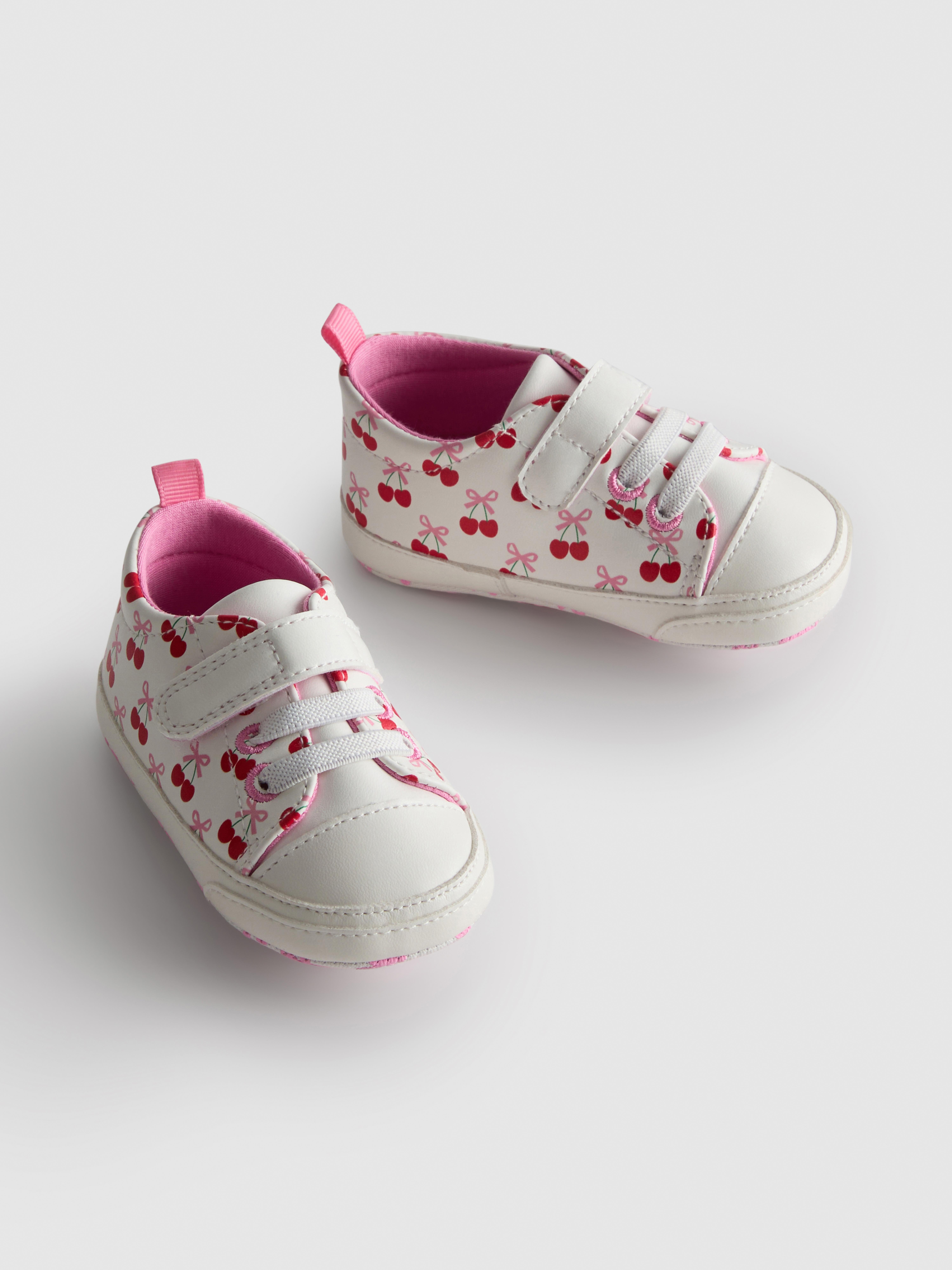 0-18mths | Cherry Print Newborn Trainers